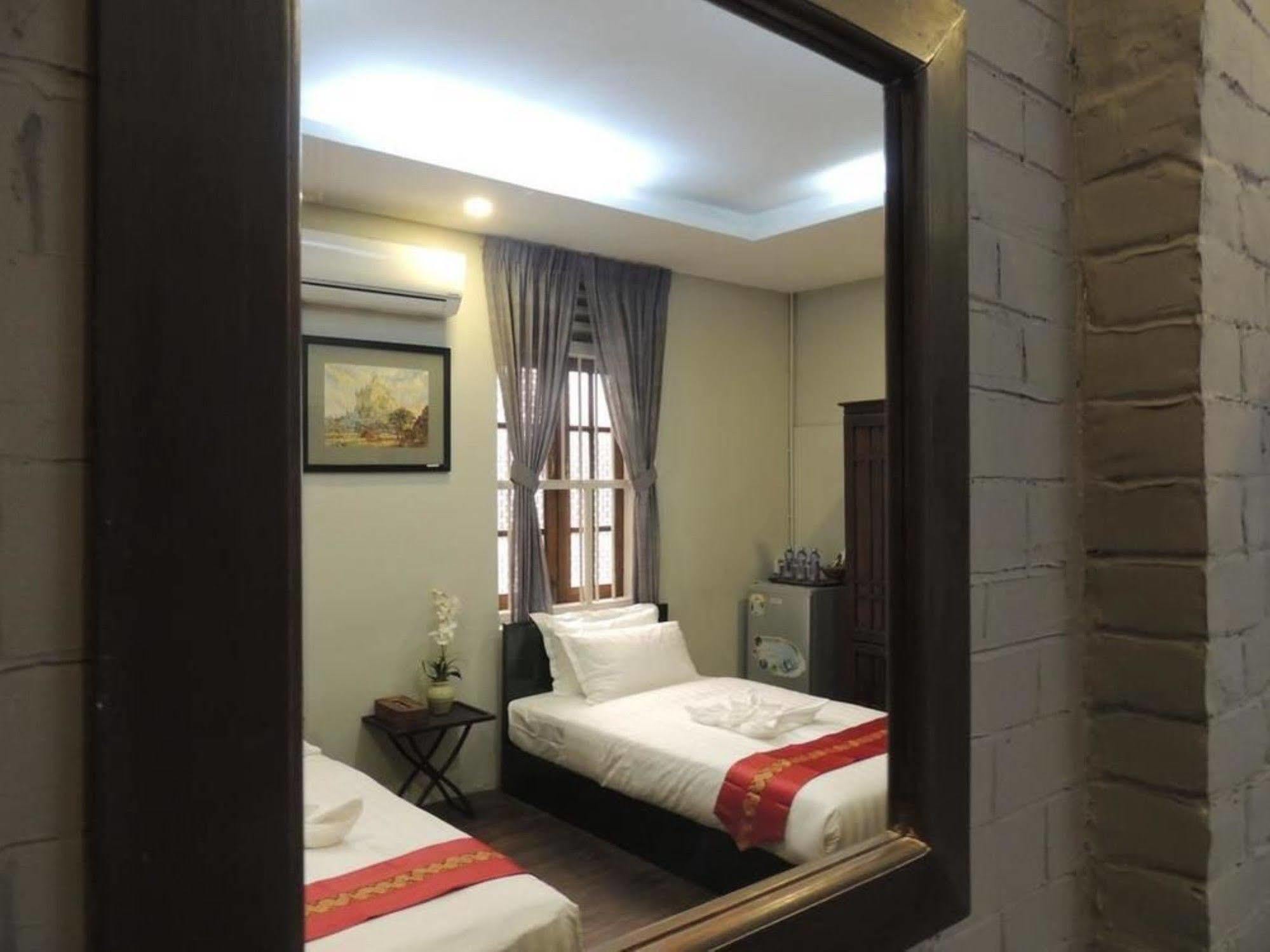 Hotel @ Yangon Heritage Kültér fotó