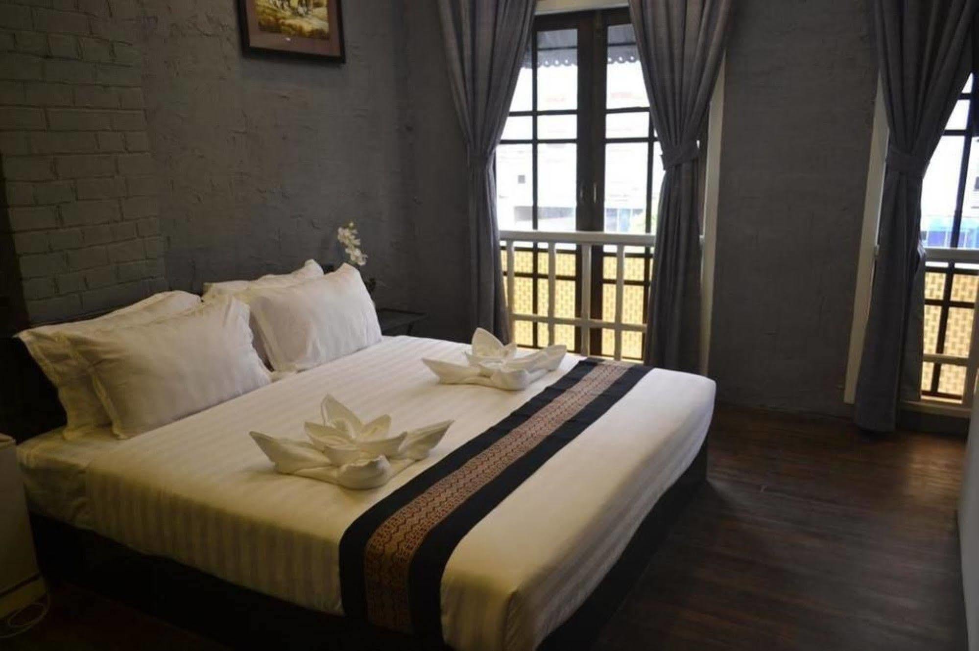 Hotel @ Yangon Heritage Kültér fotó