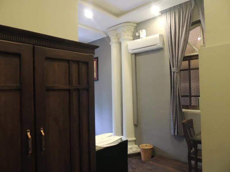 Hotel @ Yangon Heritage Kültér fotó