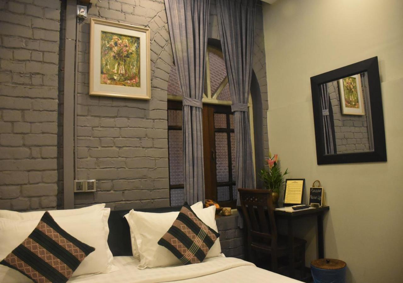 Hotel @ Yangon Heritage Kültér fotó